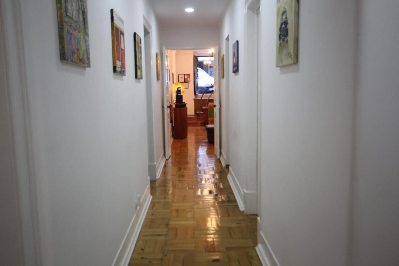 Ocean M1 R4 - Large Double Room With Shared Bathroom In City Center 리스본 외부 사진